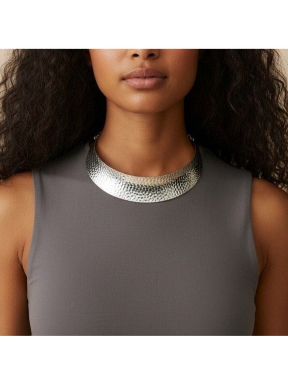 Hammered Silver Tone Collar Necklace With Adjustable Chain Clasp 70's Glam - Picture 2 of 4